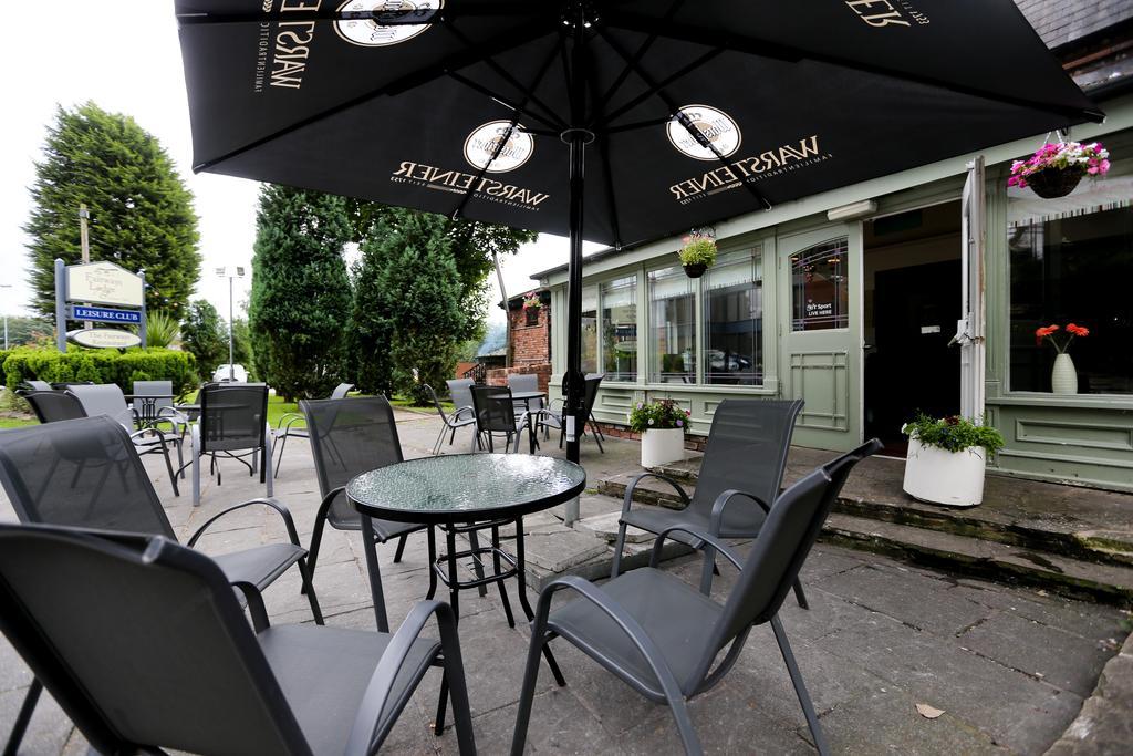Fairways Lodge & Leisure Club Prestwich Exterior foto