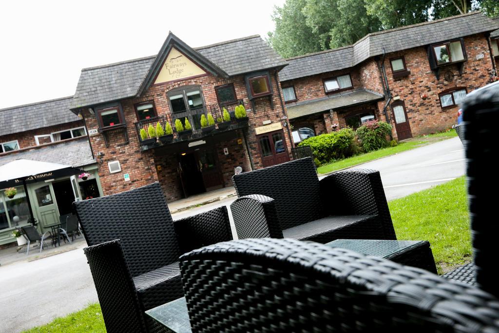 Fairways Lodge & Leisure Club Prestwich Exterior foto